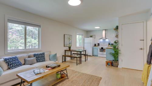 Cozy Swan Lake Apt with Grill and Private Yard - Foto 4