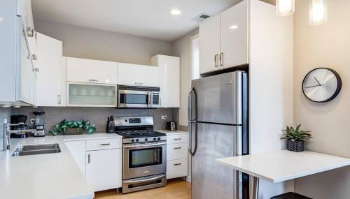 Cozy Beautiful Downtown Unit CHI in Prime River North Location near Mag Mile - 2 - Foto 3