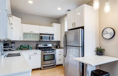 Cozy Beautiful Downtown Unit CHI in Prime River North Location near Mag Mile - 2 - Foto 3