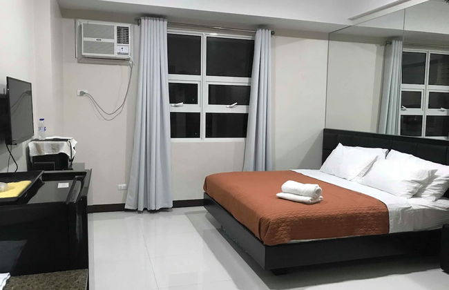 101 Newport Condo Across the Airport - Photo 16