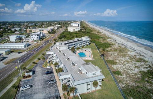 Steps to Sand Ocean-View Condo in Cocoa Beach! - Foto 31
