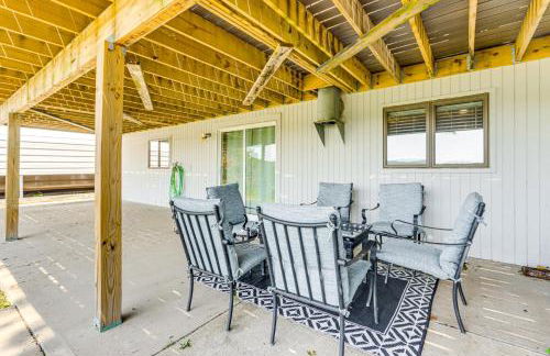 Table Rock Lake Hideaway with Deck Bring Your Boat! - Photo 35