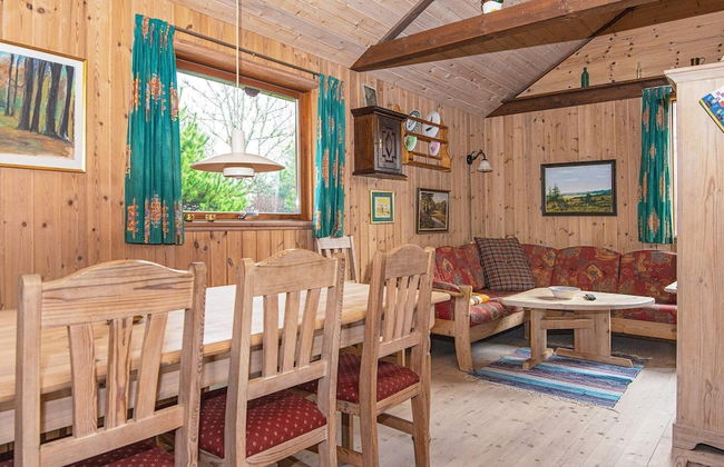 8 Person Holiday Home in Hovborg - Foto 13