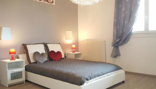 SWEETHOME DIJON - Drapeau - Foto 3