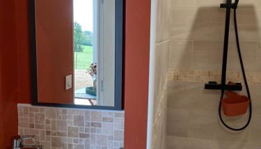 la chambrée - Foto 3, Shower