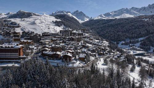 Chalet mitoyen exceptionnel à Courchevel 1650, 4 chambres en suite, animaux admis - FR-1-563-137 - Photo 3