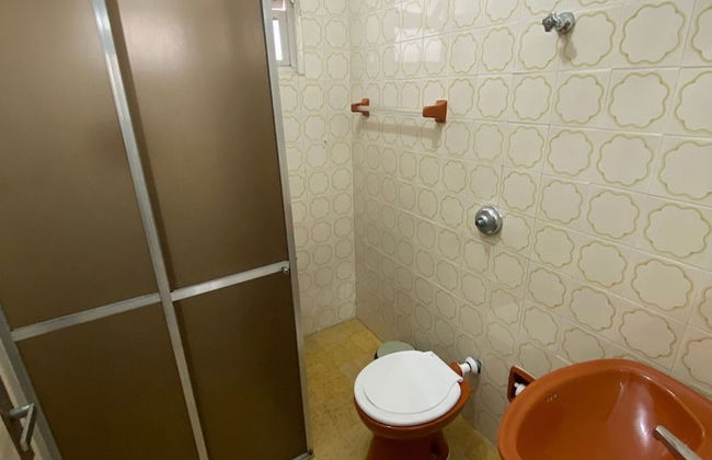 Pé na Areia Praia da Guilhermina - Foto 8