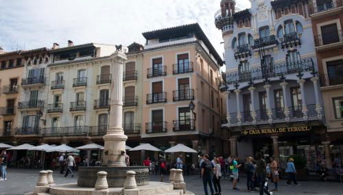 Apartamentos Plaza del Torico Teruel - Foto 2