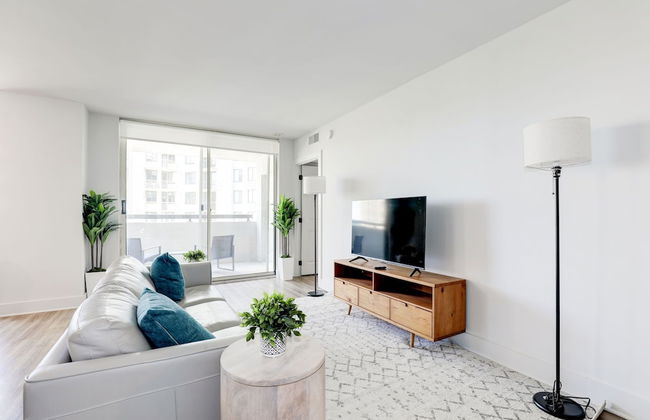 Elegant 2BR Apartment Minutes From DC - Foto 62