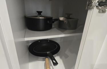 Stylish 3BR Retreat Near EWR Airport NYC Hub - Foto 63