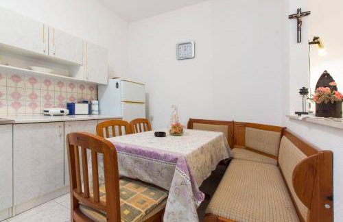 Holiday house with a parking space Kasic, Sibenik - 11079 - Photo 18