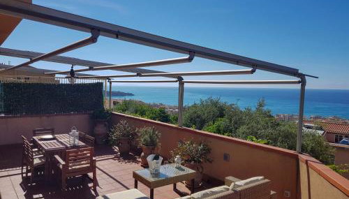 Spacious 4 Bedroom Apartment With Terrace And View - Foto 3
