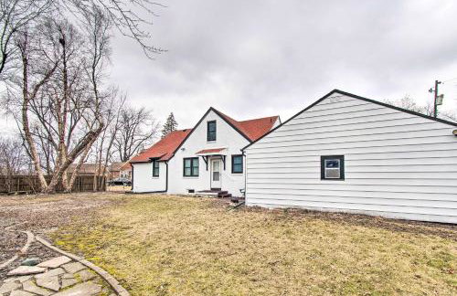 Pet-Friendly Uptown Normal Home Steps to ISU - Foto 26