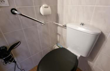 PUY SAINT VINCENT APPARTEMENT T2 BALCON SUPER PANORAMA AVEC PARKING PRIVE COUVERT et PISCINE L'ETE - Foto 37