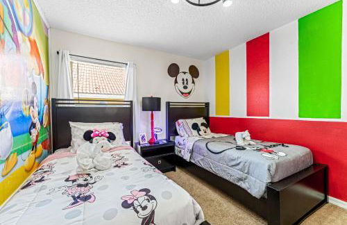 Disney Family Fun Resort, Pool and Game Room - Foto 35