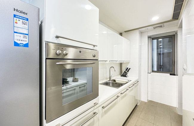 Tyms 3BR 2BA Apt West NanjingRD Line2 14 - Photo 8