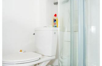 Qhome 3 - Duplex Cosy entre Paris et Disney - Parking privé - Foto 8