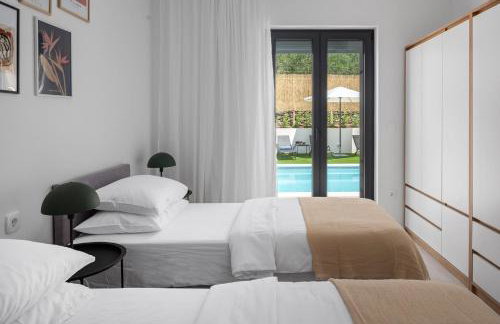 Apartment Gironi with Pool, Jacuzzi - Photo 27