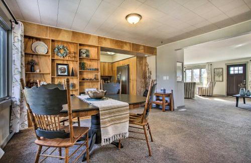 Cozy Choteau Home with Fire Pit, Grill, Yard! - Foto 8