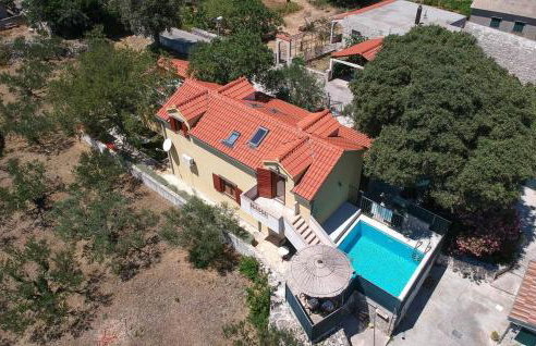 Luxury villa with a swimming pool Skrip, Brac - 17350 - Foto 2