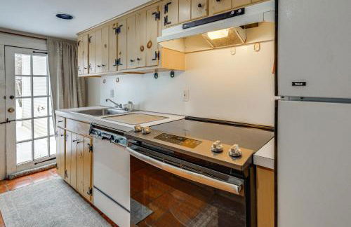 Historic 1820s Homestead on Battenkill River! - Foto 13