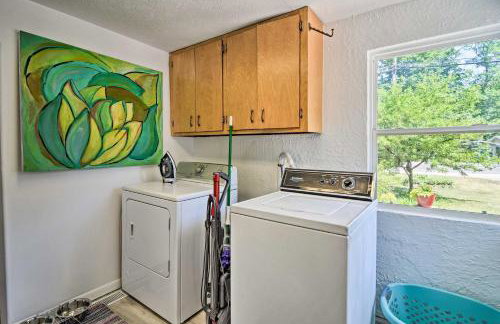 Stylish Dog-Friendly Bungalow Steps to Elk Lake - Foto 18