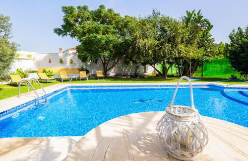 Cubo's Casa Vista Alegre - Photo 15