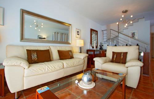 Villa De La Cruz - Photo 17