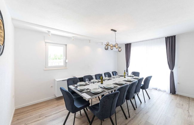 Expansive Retreat With Private Pool & Bbq, Near the Beach - Foto 21