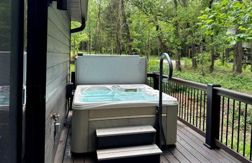 Stunning Cabin with Spa Perfect for Outdoor Sports in Carbondale, Illinois - Foto 27