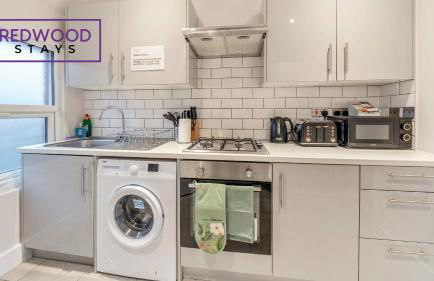 Everest Lodge Serviced Apartments for Contractors & Families, Free WiFi & Netflix By Redwood Stays - Foto 64