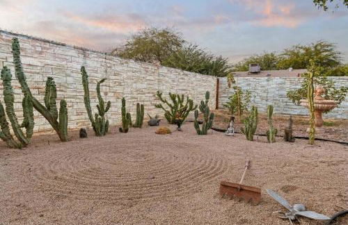 The Hummingbird House, Sauna & Mountain Views! - Foto 14