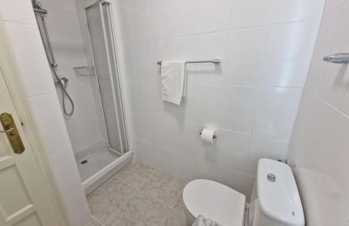 Tranquil Bungalow Retreat - Photo 26