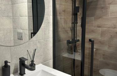 Lux Apart - Apartamenty z jacuzzi i sauną nad Wisłą - Photo 28