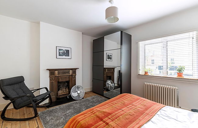 Stylish Chiswick Apartment With a Private Terrace - Foto 25