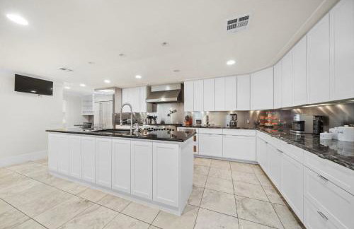 Nr Galleria & Med Center Hot Tub Games WiFi - Foto 11