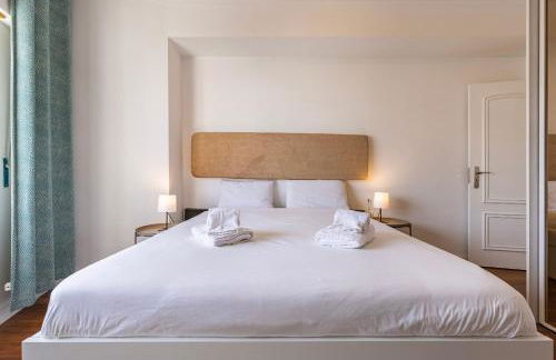 Sunny 2 BDR Apartment by LovelyStay - Foto 10