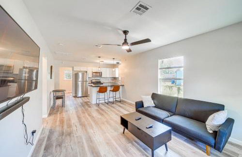 Remodeled Tulsa House with Yard about 4 Mi to Downtown! - Foto 1