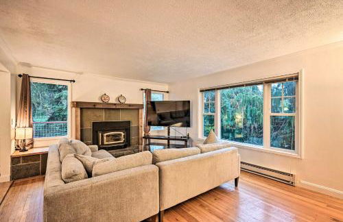 Cozy Redmond Retreat Spacious Deck and Yard! - Foto 1