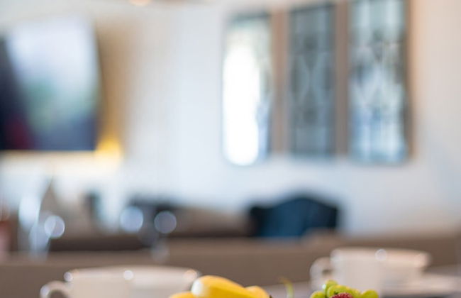 Condo w/ Prime View of Lake, Pool & Fireworks! - Foto 8