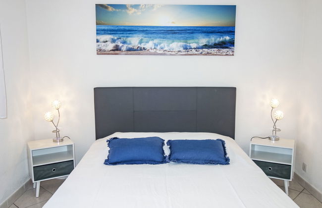 1 bedroom Apartment in Carqueiranne with garden - Photo 11