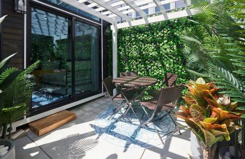 Tiny Living; Big Style - Photo 31