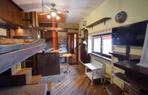 Amazing Apartment In Micigliano With Wifi - Foto 5