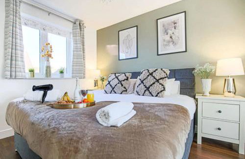 4 bed house in Milton Keynes - freeparking - wifi - Foto 3