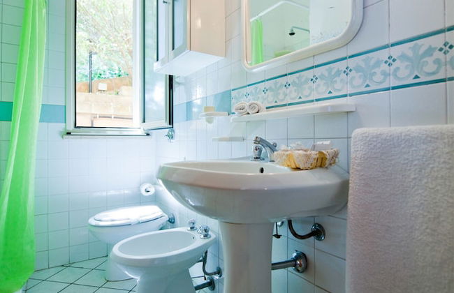 Bright and Comfortable Three-room Apartment Park Residence Cicladi - Photo 13