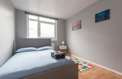 Lovely 2-bed 20 mins to central London - Foto 18