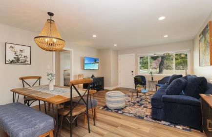 Beach Home in Quiet Neighborhood 5 minutes from the Pier - Foto 1