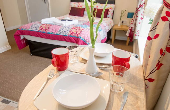 Bradford City Apartments Flat 71 - Photo 6