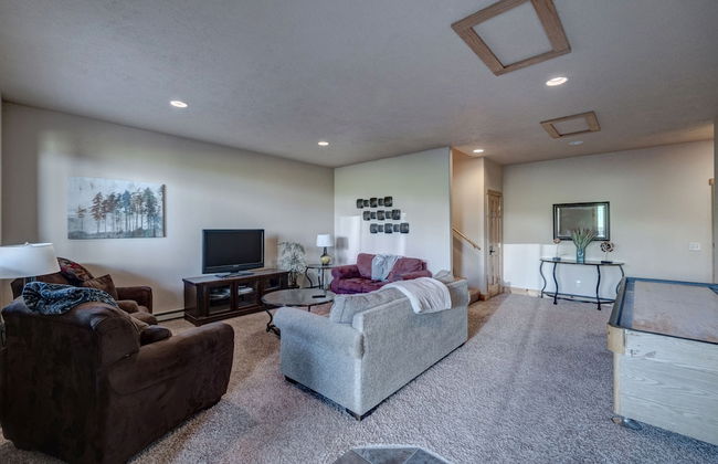 Blackmoon Chalet at Terry Peak - Photo 32