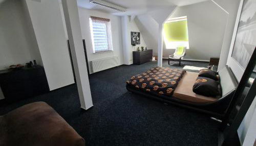 6 bedroom Private APARTMENT & Lounge - Foto 5